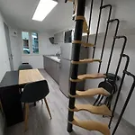 T2 Duplex Centre De *