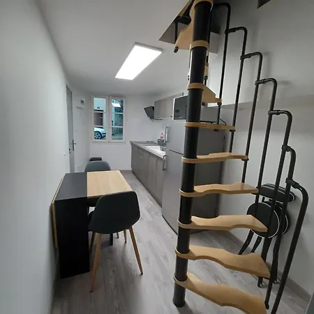 Apartment T2 Duplex Centre De