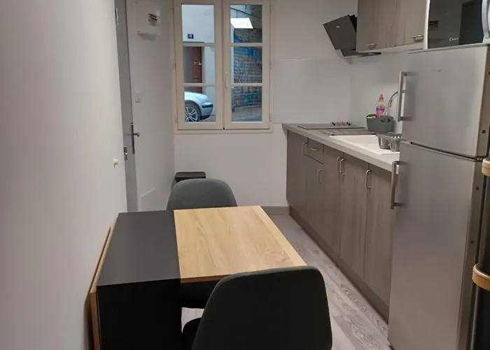 Lägenhet T2 Duplex Centre De *